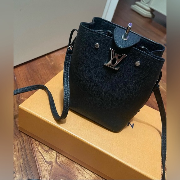 Louis Vuitton Handbags - Louis Vuitton Nano Lockme Bucket Bag
